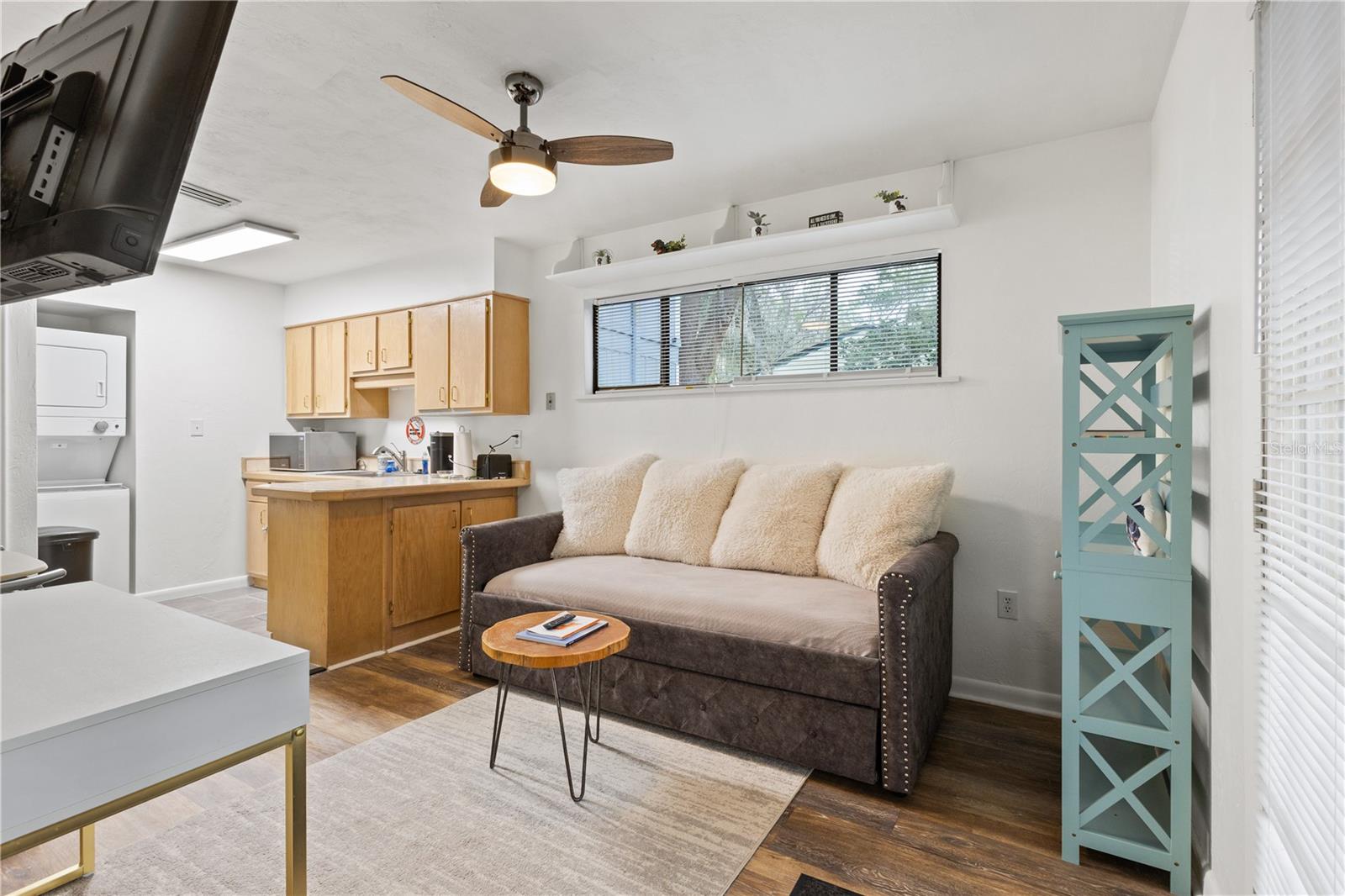 Gainsville, Florida, 32607, United States, 5 Bedrooms Bedrooms, ,4 BathroomsBathrooms,Residential,For Sale,2014852