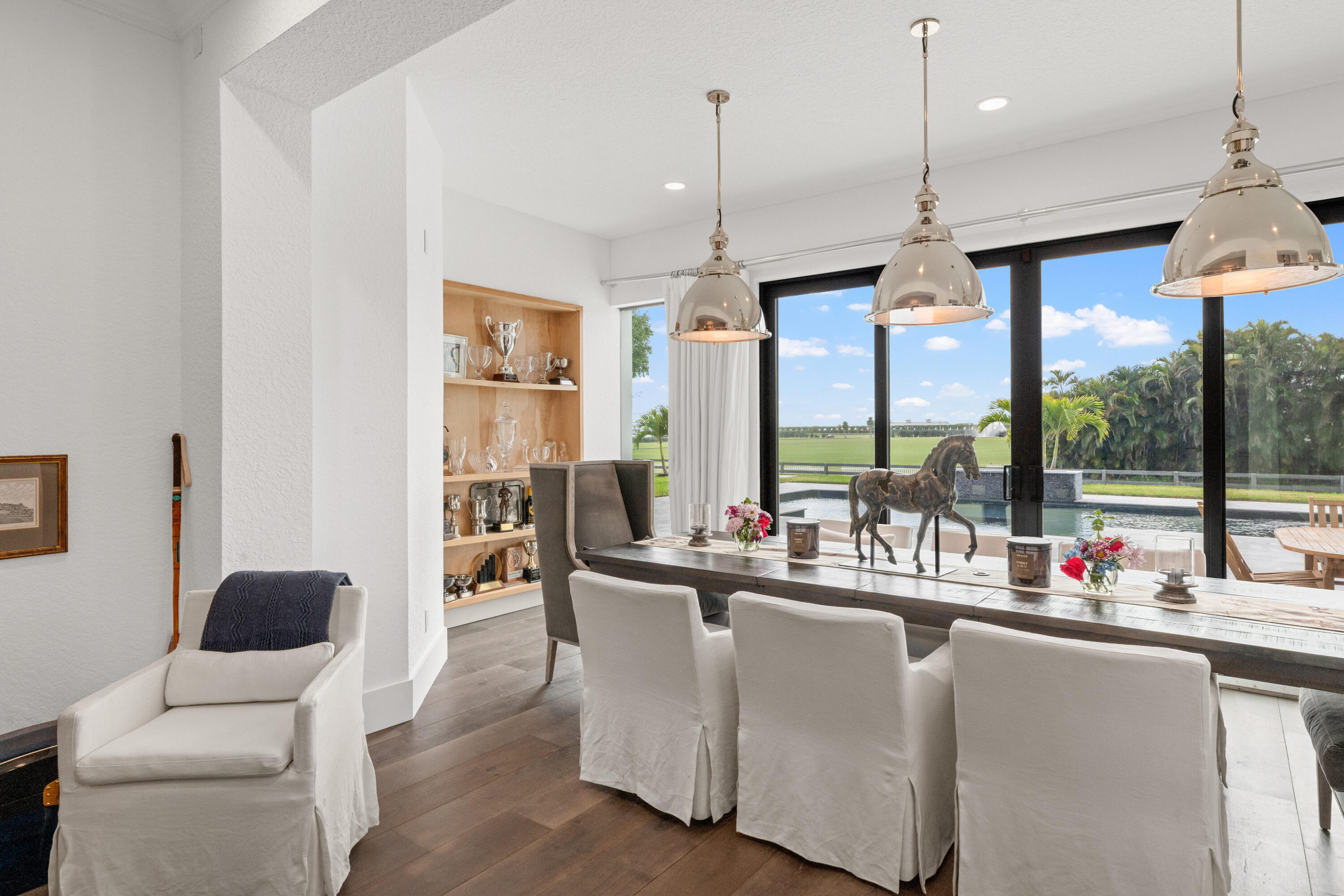  3585 Aiken Court - 物件實景