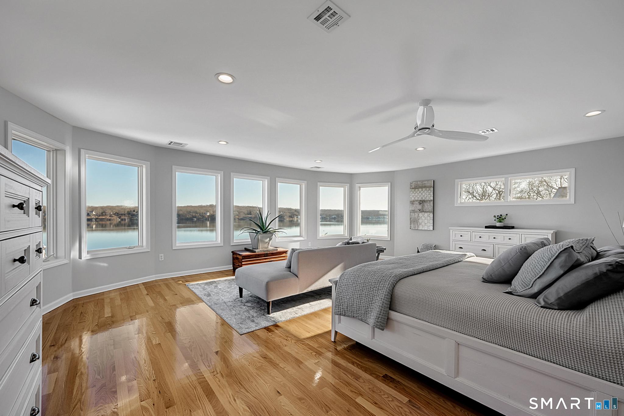 East Lyme, Connecticut, 06357, United States, 3 Bedrooms Bedrooms, ,3 BathroomsBathrooms,Residential,For Sale,2010787