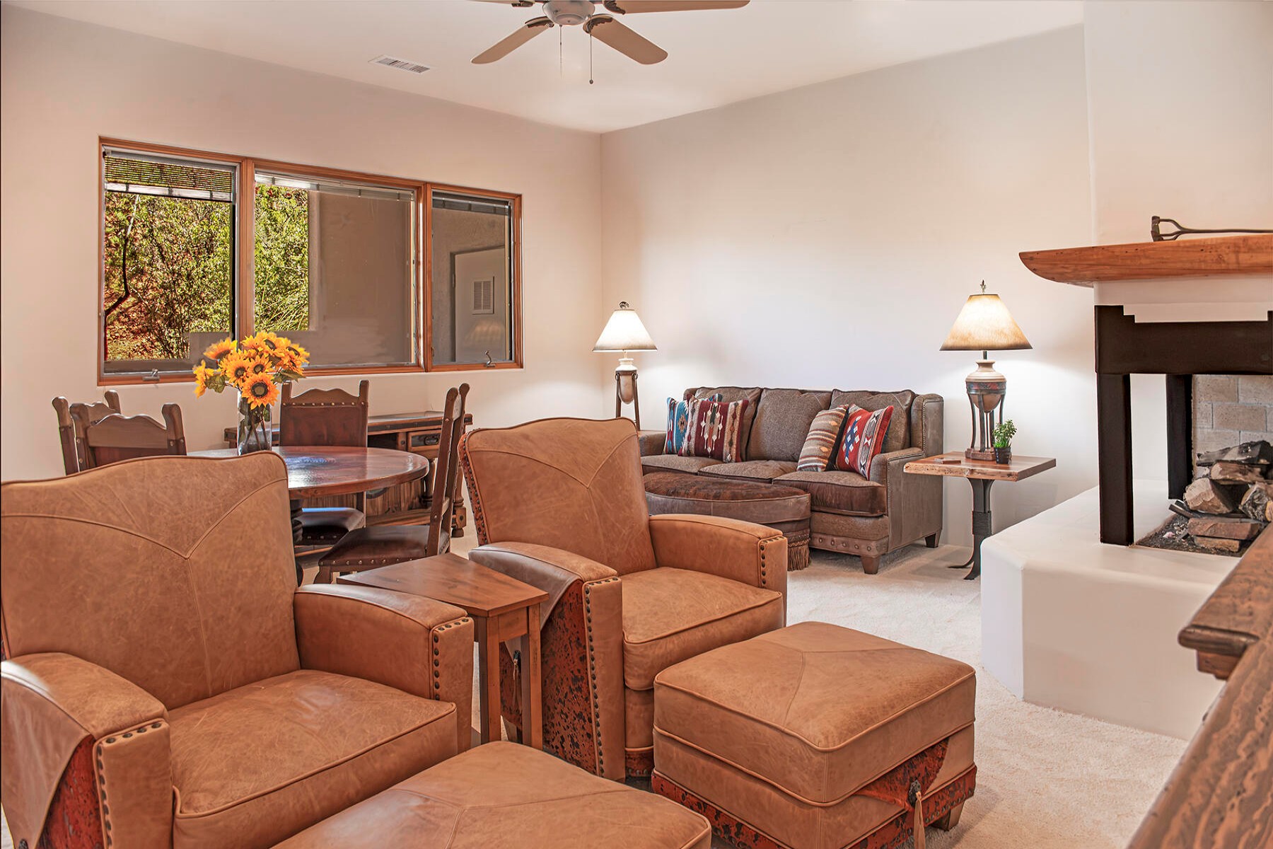  114 E Mallard Dr  Sedona, AZ - 物件實景
