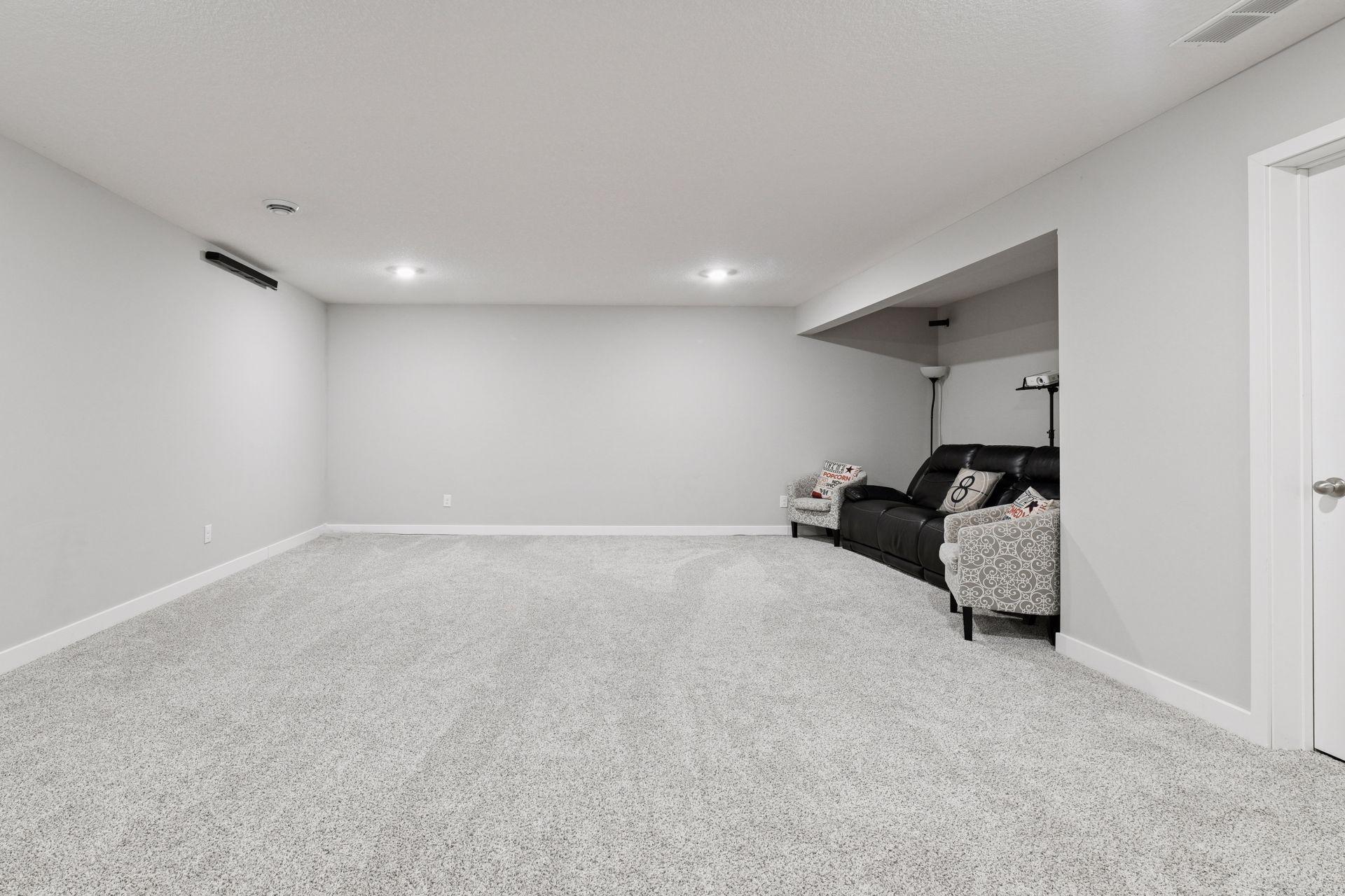 Chaska, Minnesota, 55318, United States, 5 Bedrooms Bedrooms, ,2 BathroomsBathrooms,Residential,For Sale,2014205