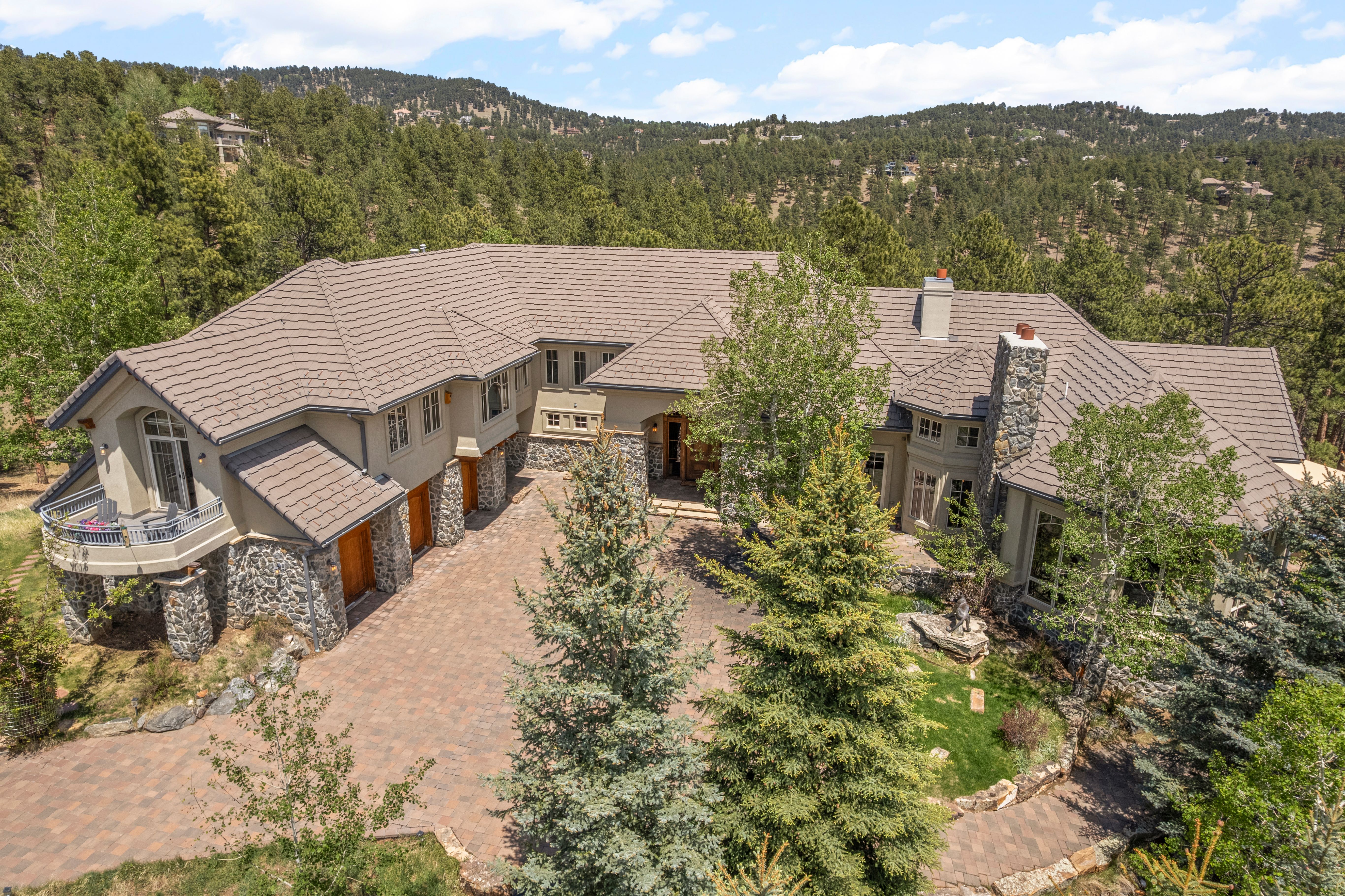  Extraordinary Custom Estate - 物件實景