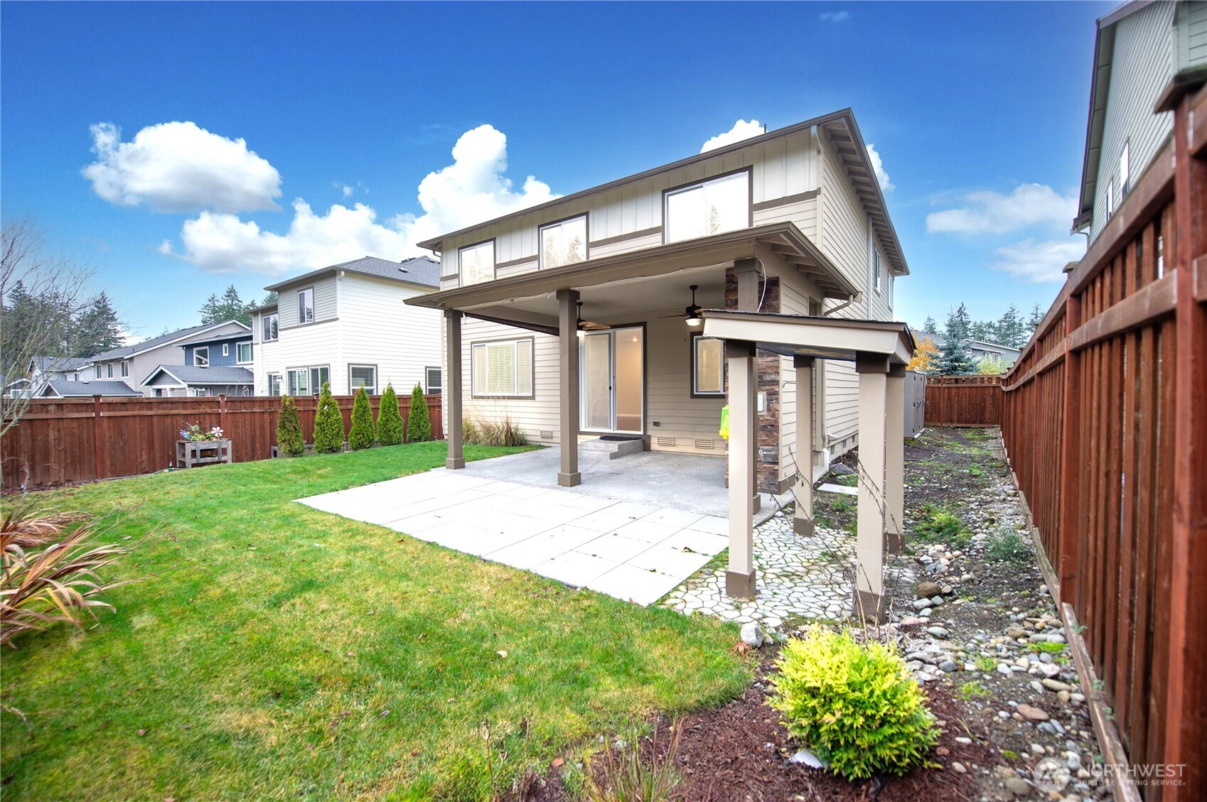 Bonney Lake, Washington, 98391, United States, 4 Bedrooms Bedrooms, ,3 BathroomsBathrooms,Residential,For Sale,2002531