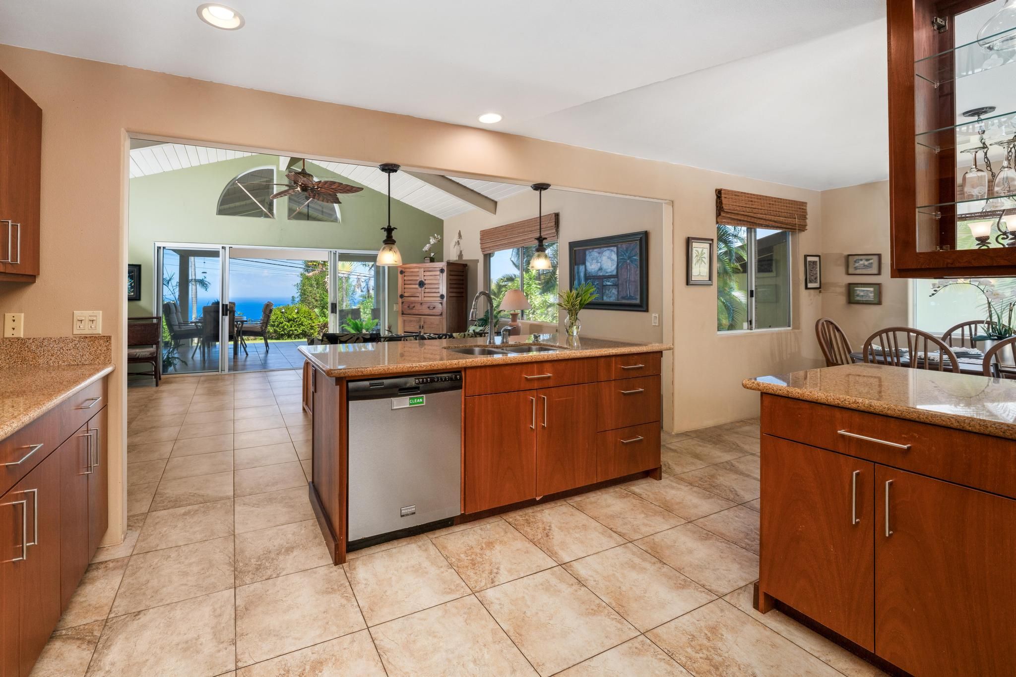  77-6455 Leilani St, Kailua Kona, HI, 96740 - 物件實景