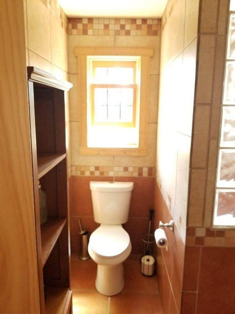 KLAMATH FALLS, Oregon, 97601, United States, 3 Bedrooms Bedrooms, ,3 BathroomsBathrooms,Residential,For Sale,1973852