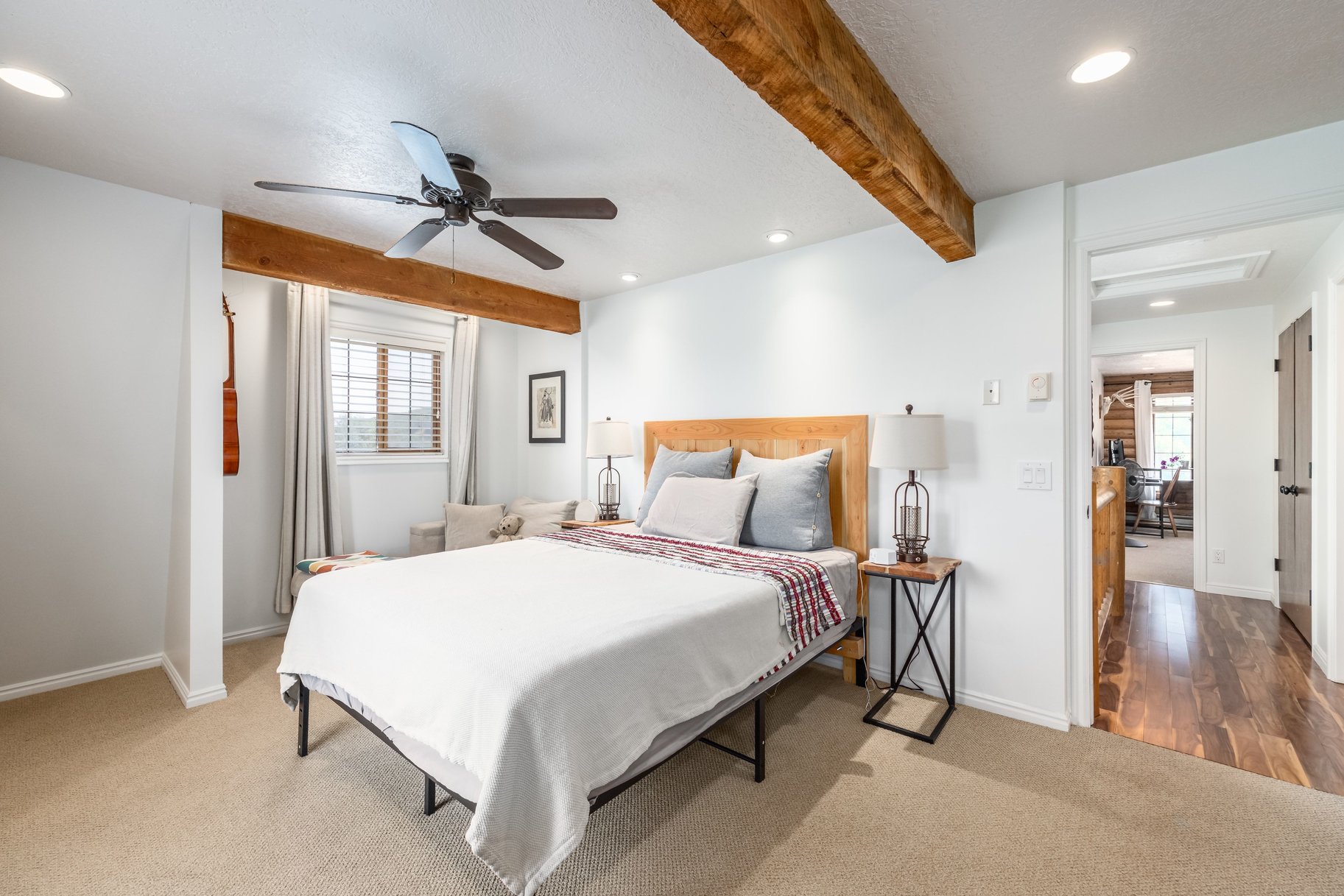  Immaculate Cabin in Midway with Incredible Valley Views - 物件實景