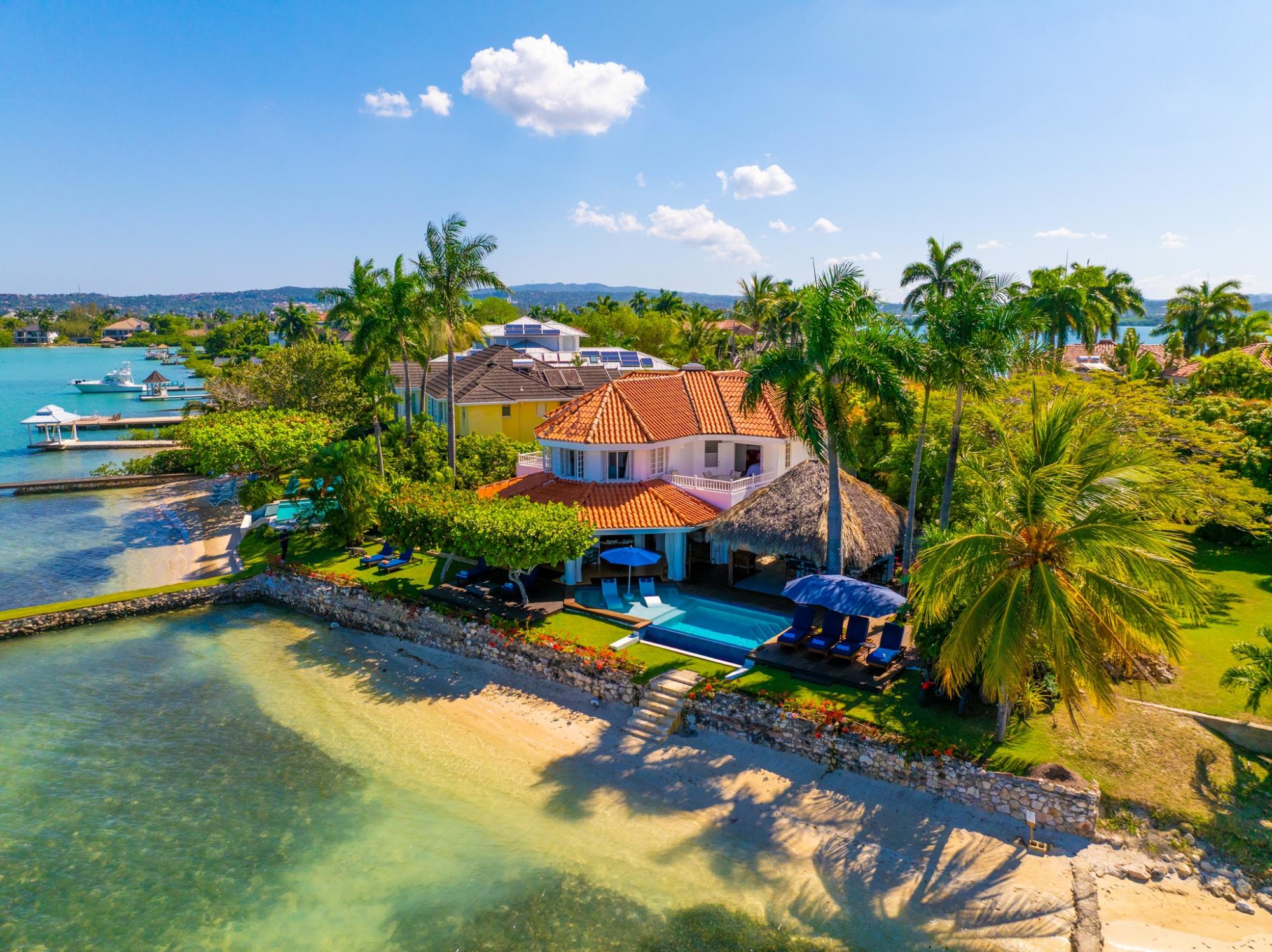 St. James, JM, 4 Bedrooms Bedrooms, ,5 BathroomsBathrooms,Residential,For Sale,1838477