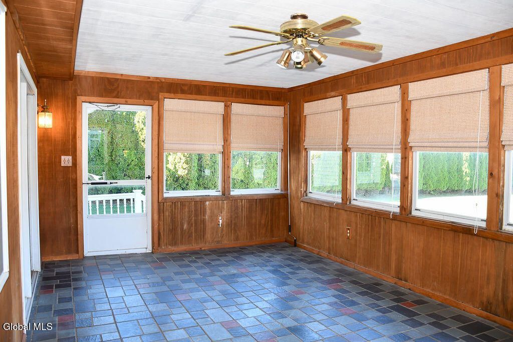 Colonie, New York, 12047, United States, 4 Bedrooms Bedrooms, ,3 BathroomsBathrooms,Residential,For Sale,1991402