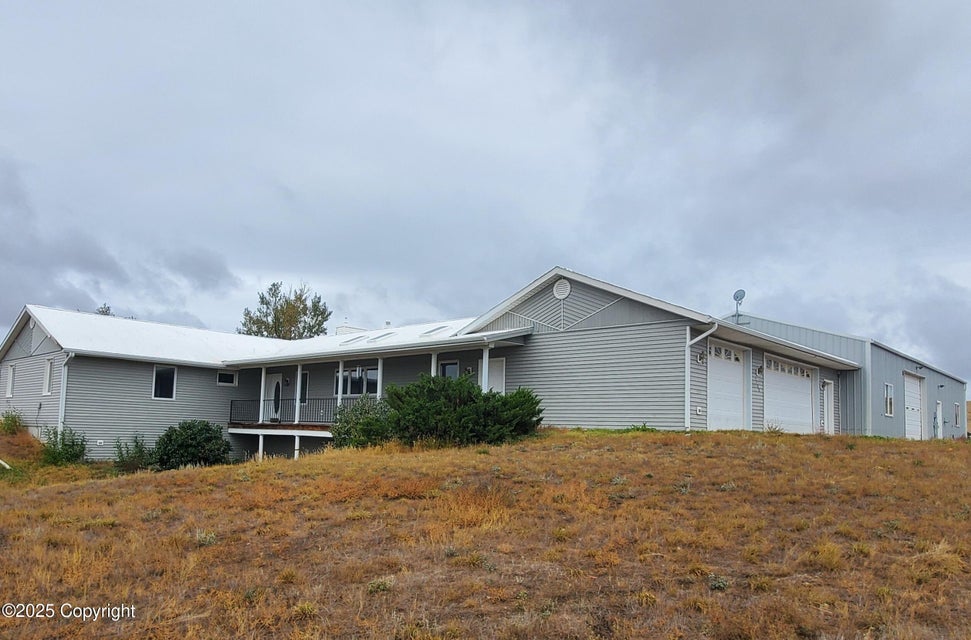 Gillette, Wyoming, 82718, United States, 3 Bedrooms Bedrooms, ,3 BathroomsBathrooms,Residential,For Sale,1977220