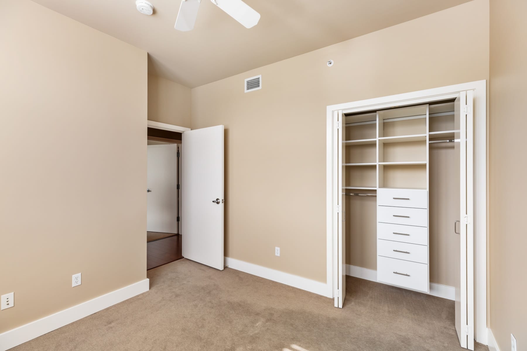  1930 S RIVER DR #1003 Portland, OR 97201 - 物件實景