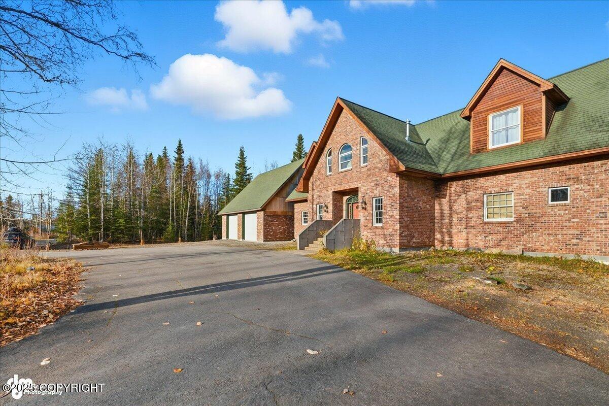 Soldotna, Alaska, 99669, United States, 5 Bedrooms Bedrooms, ,3 BathroomsBathrooms,Residential,For Sale,1978983