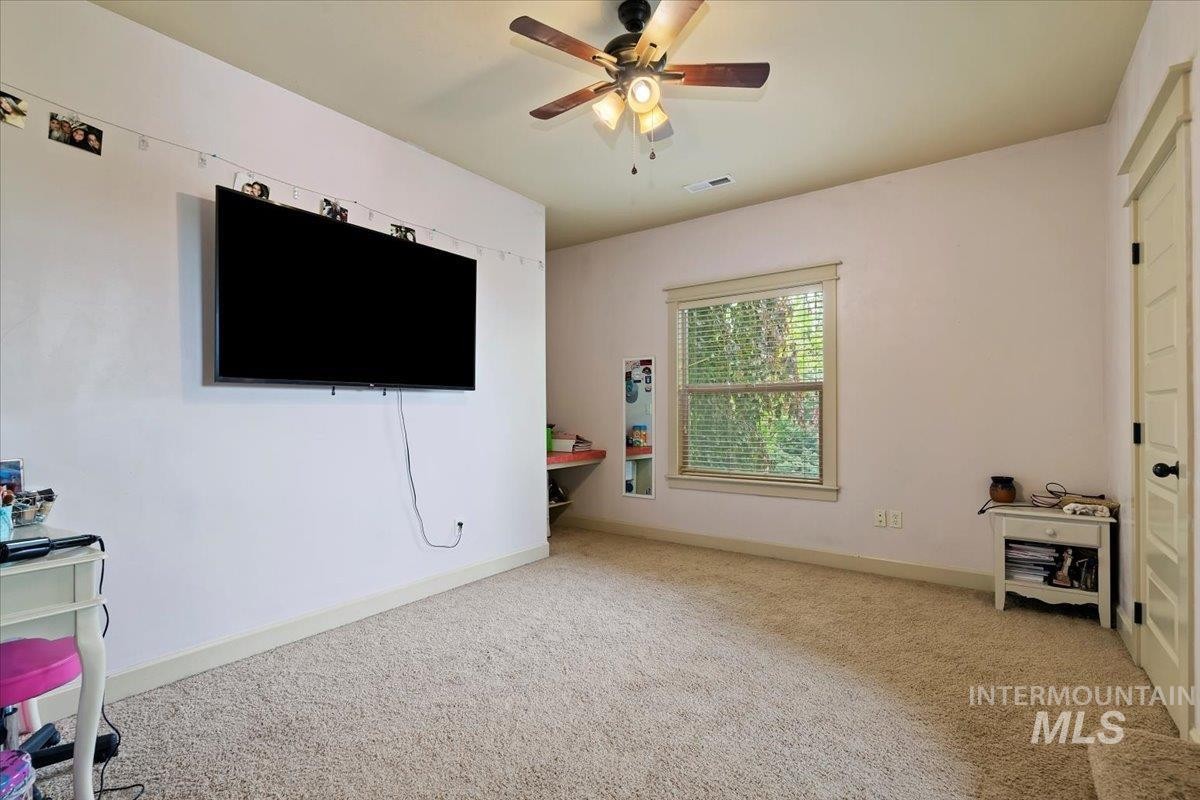 1878 Sheep Hill Ct, Meridian, Idaho, 83646, United States, 4 Bedrooms Bedrooms, ,3 BathroomsBathrooms,Residential,For Sale,1878 Sheep Hill Ct,1434247