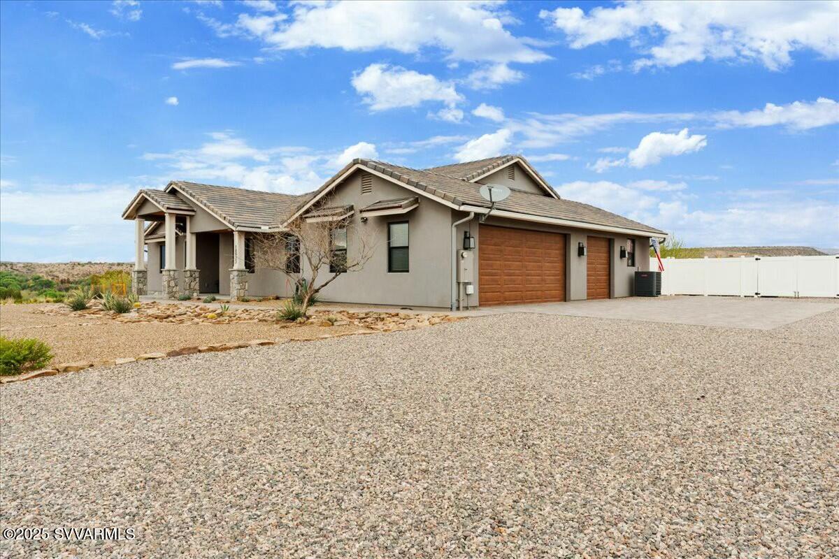 Cornville, Arizona, 86325, United States, 3 Bedrooms Bedrooms, ,1 BathroomBathrooms,Residential,For Sale,1867311
