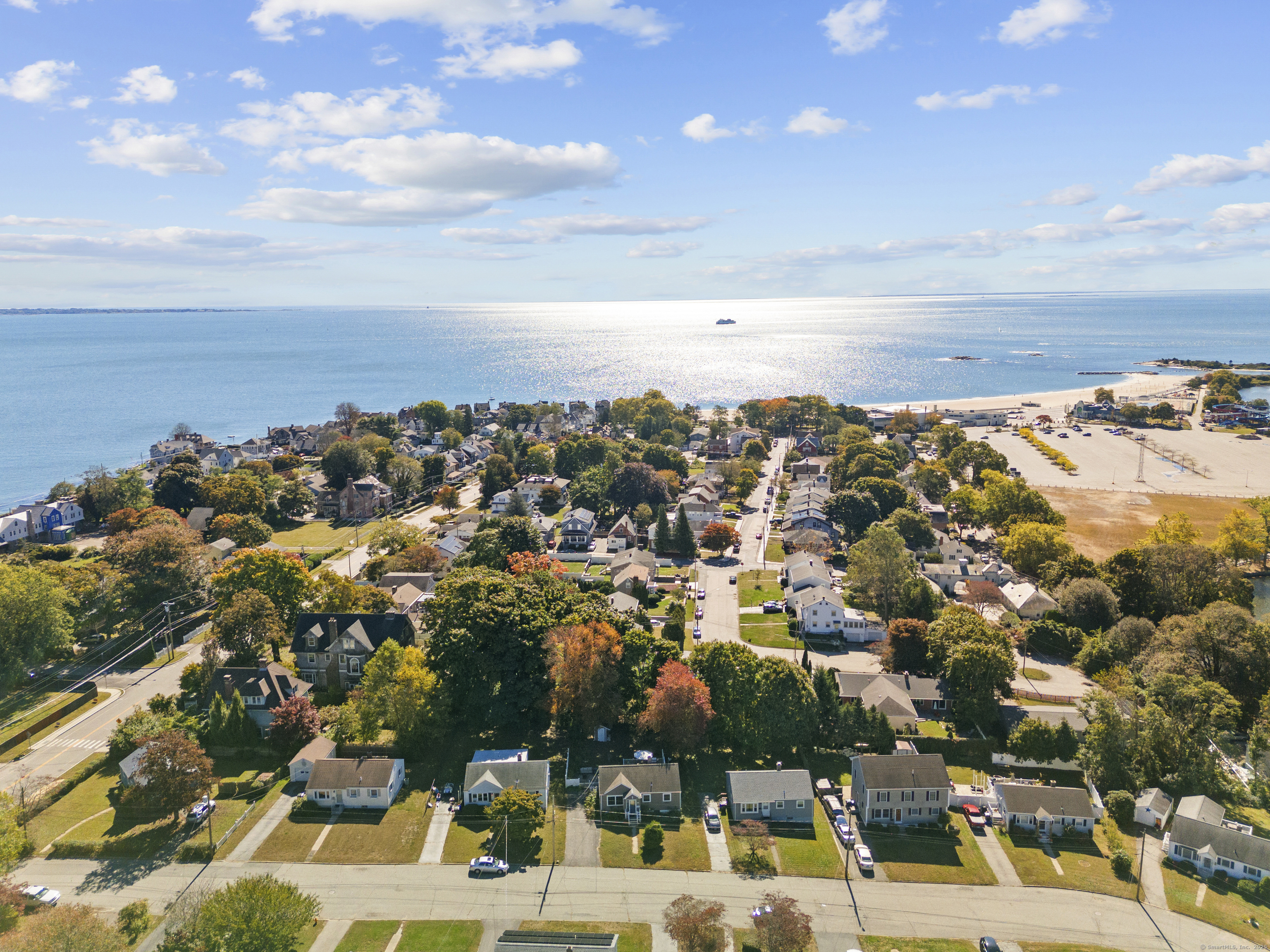 New London, Connecticut, 06320, United States, 2 Bedrooms Bedrooms, ,2 BathroomsBathrooms,Residential,For Sale,1895689