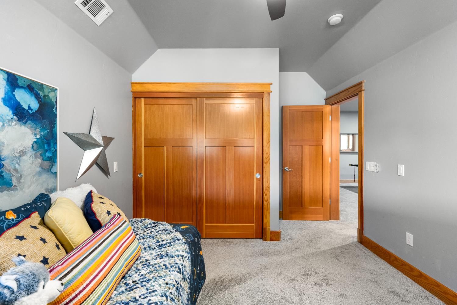 Auburn, California, 95602, United States, 3 Bedrooms Bedrooms, ,3 BathroomsBathrooms,Residential,For Sale,2001479