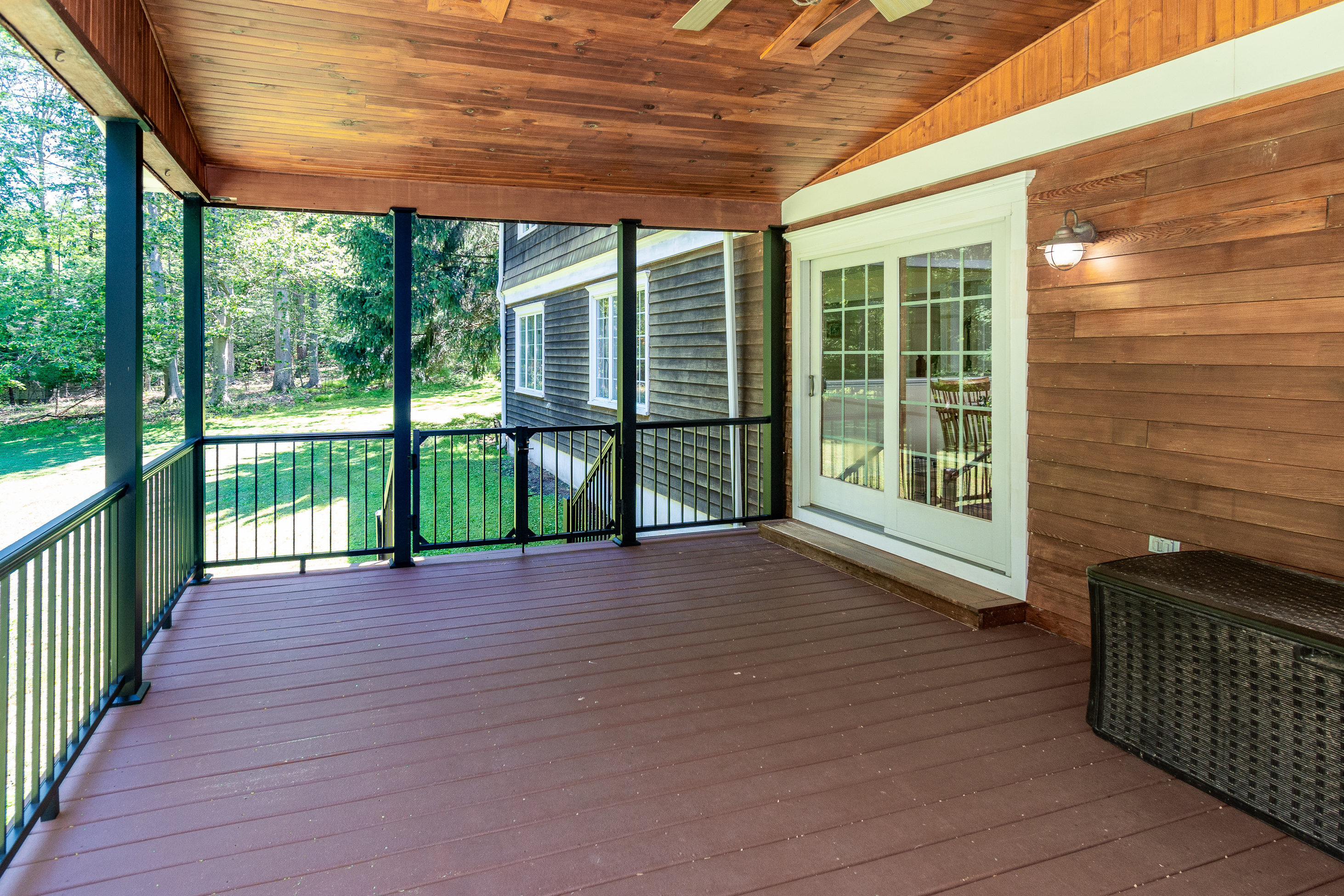  Creekside Serenity Meets Modern Comfort - 物件實景
