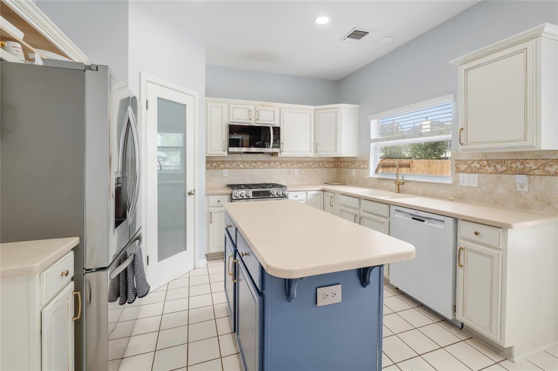  8106 Miller Falls Drive, Round Rock, TX 78681 - 物件實景