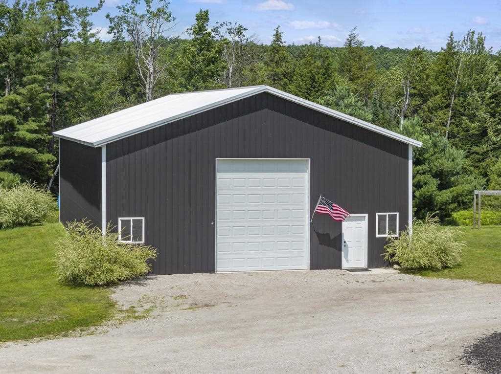 Petoskey, Michigan, 49770, United States, 4 Bedrooms Bedrooms, ,3 BathroomsBathrooms,Residential,For Sale,1906995
