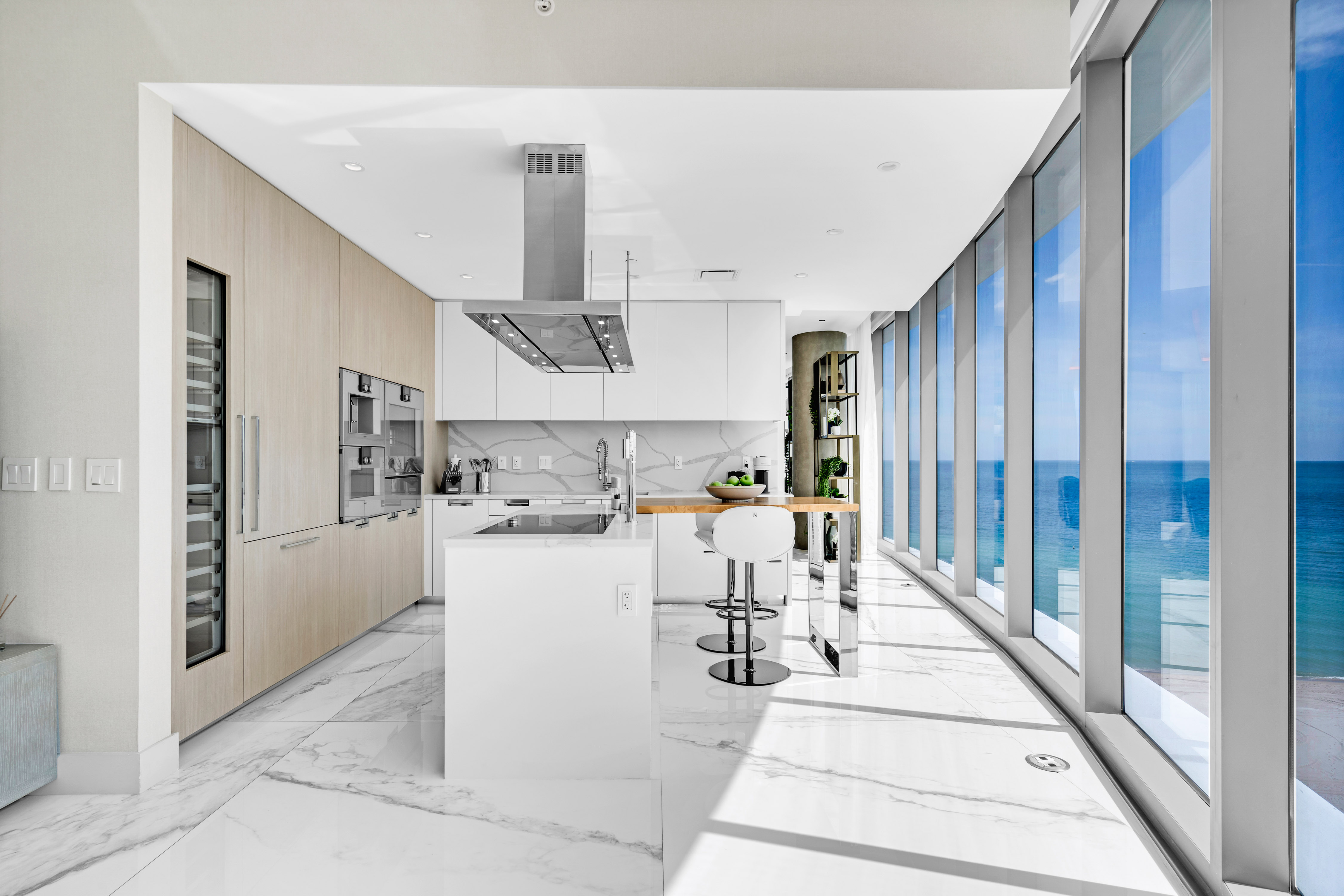 15701 Collins Ave #705, Sunny Isles Beach, FL, 33160 - 物件實景