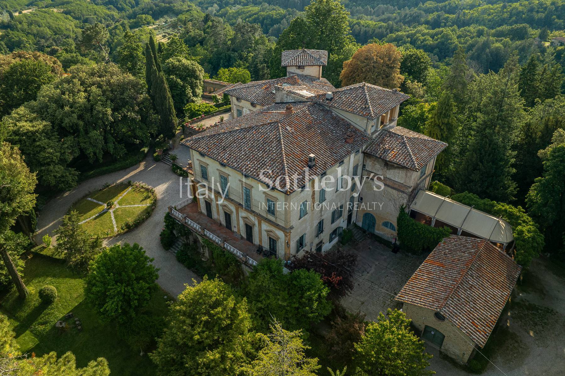  Historic majestic villa with breathtaking views over Florentine countryside - 物件實景