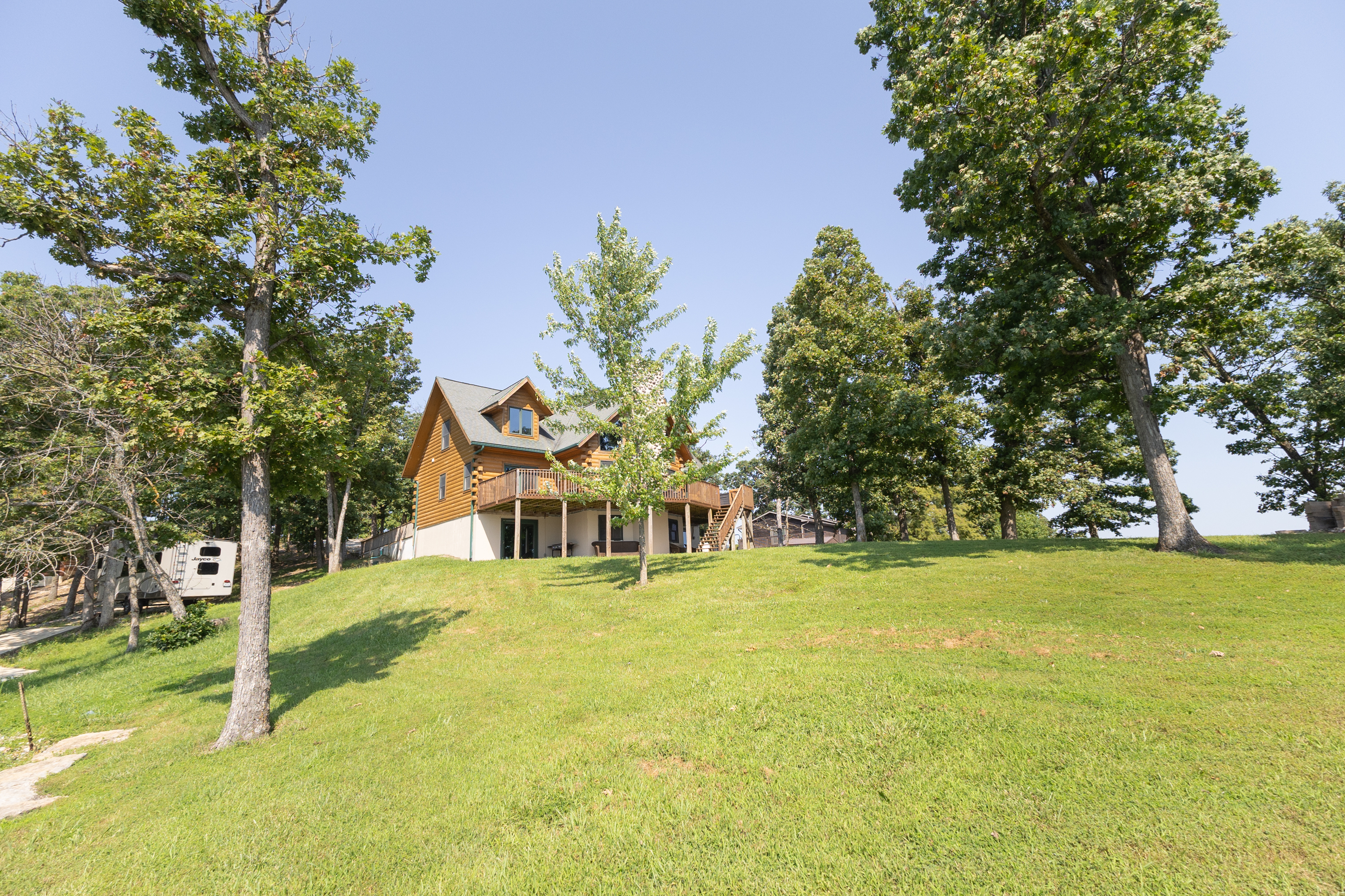 Keytesville, Missouri, 65261, United States, 4 Bedrooms Bedrooms, ,Residential,For Sale,1910439