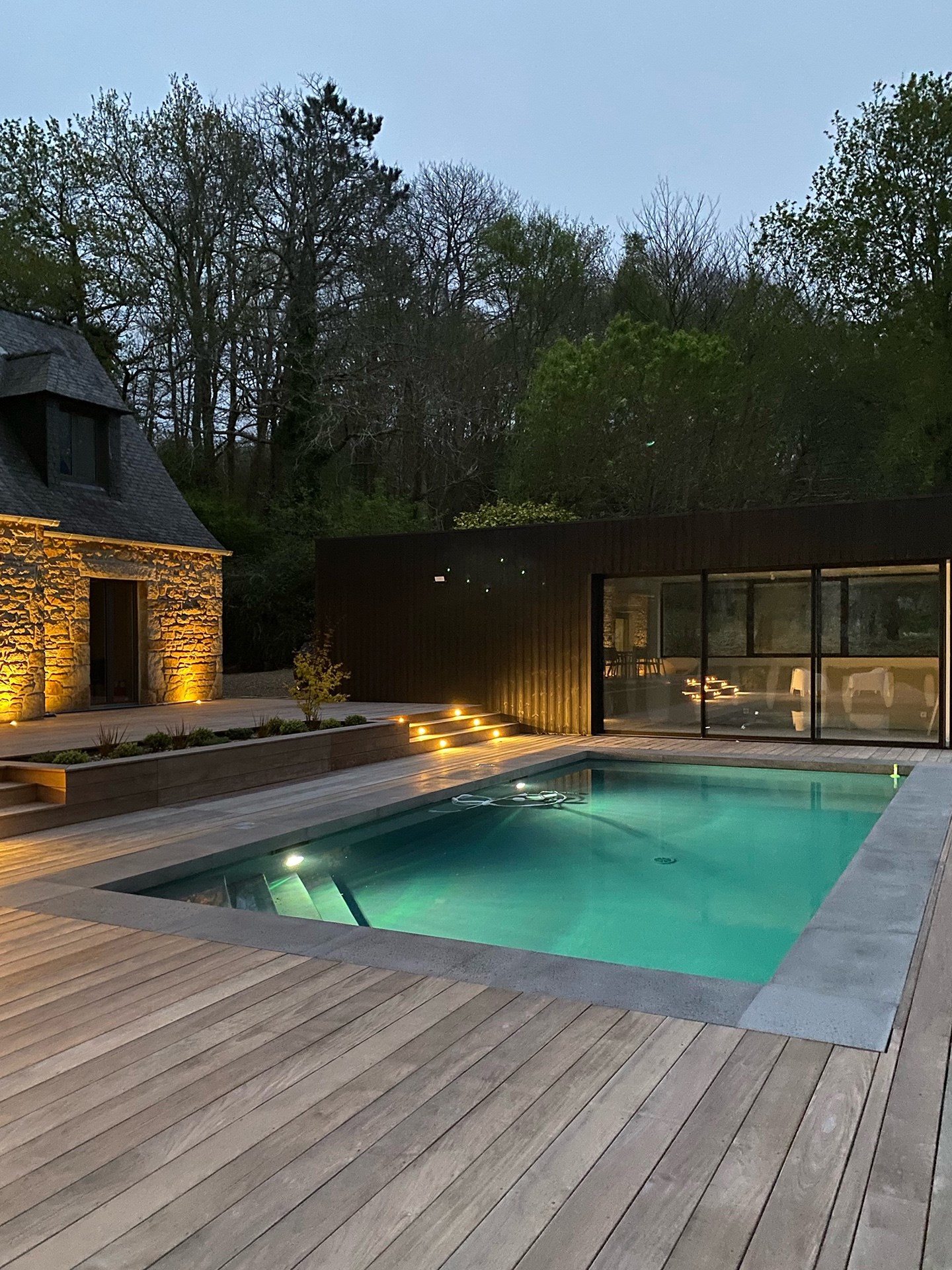  PLOUGASTEL, LARGE STONE HOUSE WITH POOL AND VIEW ON ÉLORN RIVER - 物件實景