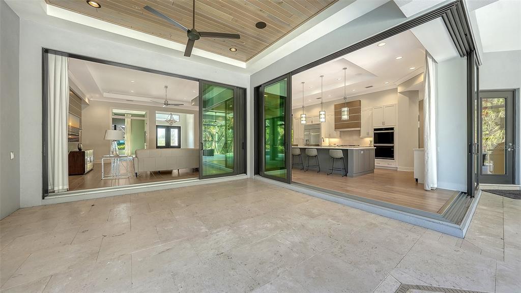 Sarasota, Florida, 34241, United States, 3 Bedrooms Bedrooms, ,3 BathroomsBathrooms,Residential,For Sale,1997346