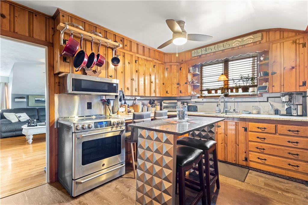 Pawtucket, Rhode Island, 02861, United States, 4 Bedrooms Bedrooms, ,2 BathroomsBathrooms,Residential,For Sale,2006296