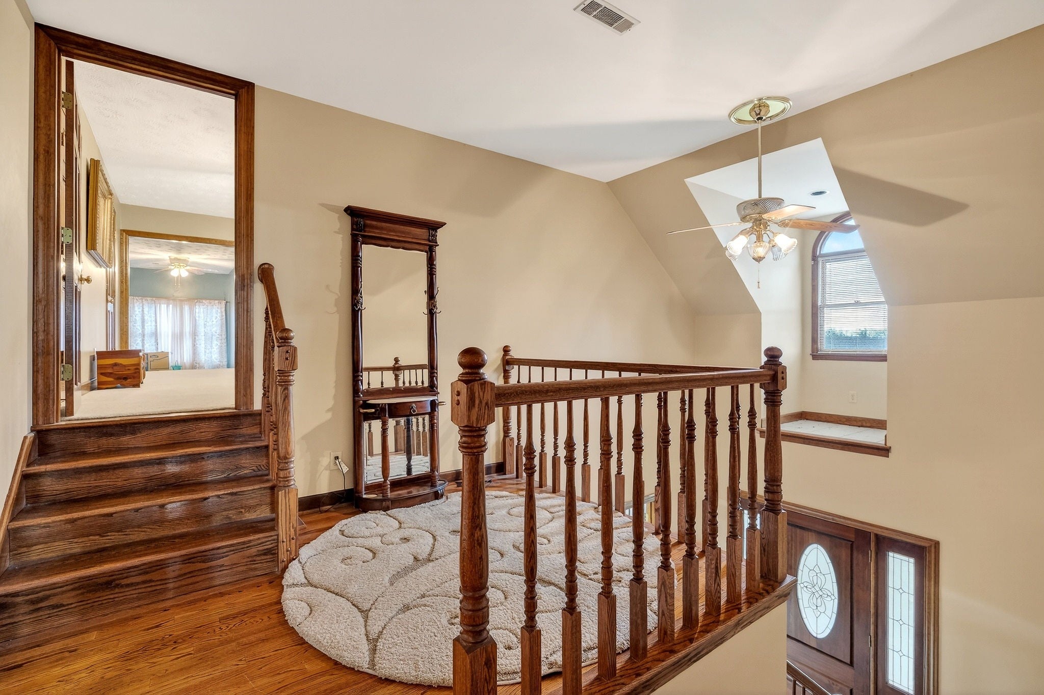 Smithville, Tennessee, 37166, United States, 6 Bedrooms Bedrooms, ,6 BathroomsBathrooms,Residential,For Sale,2008890