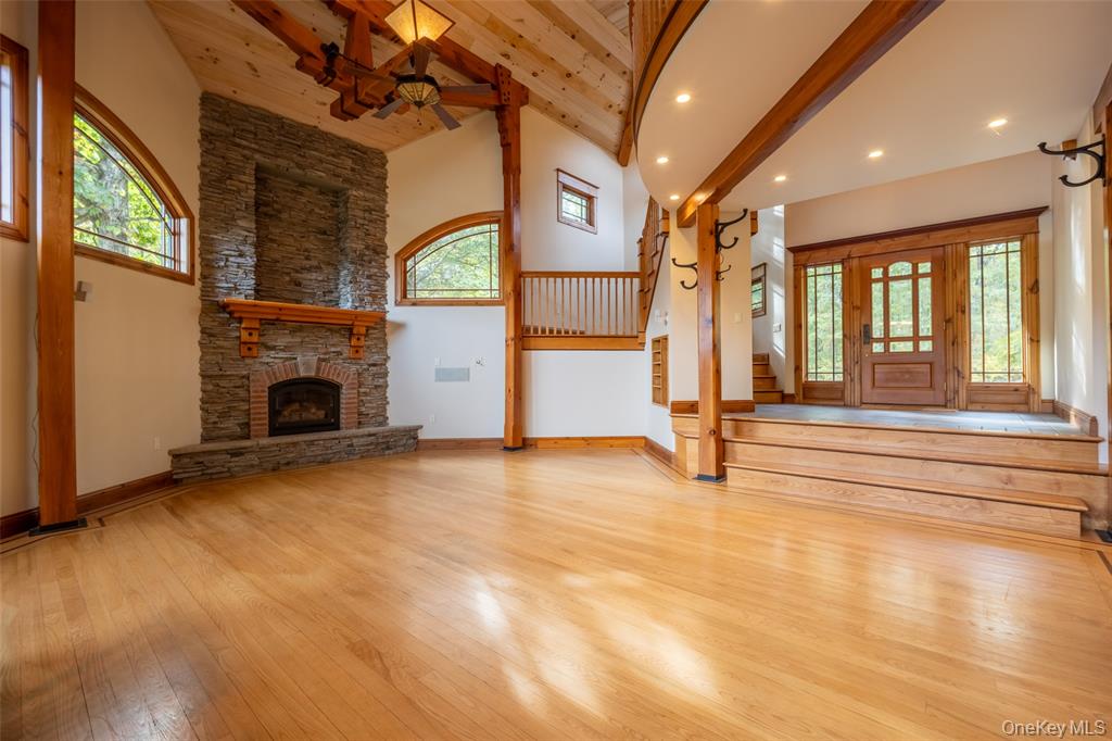 Highland, New York, 12528, United States, 3 Bedrooms Bedrooms, ,3 BathroomsBathrooms,Residential,For Sale,1980654