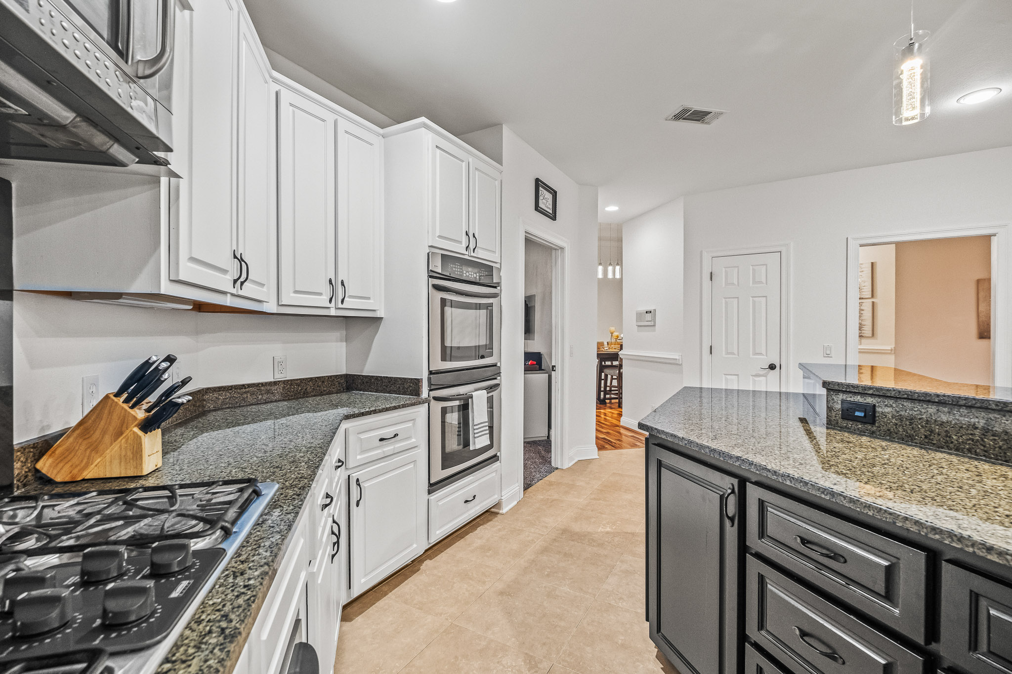 Pace, Florida, 32571, United States, 3 Bedrooms Bedrooms, ,4 BathroomsBathrooms,Residential,For Sale,1878434