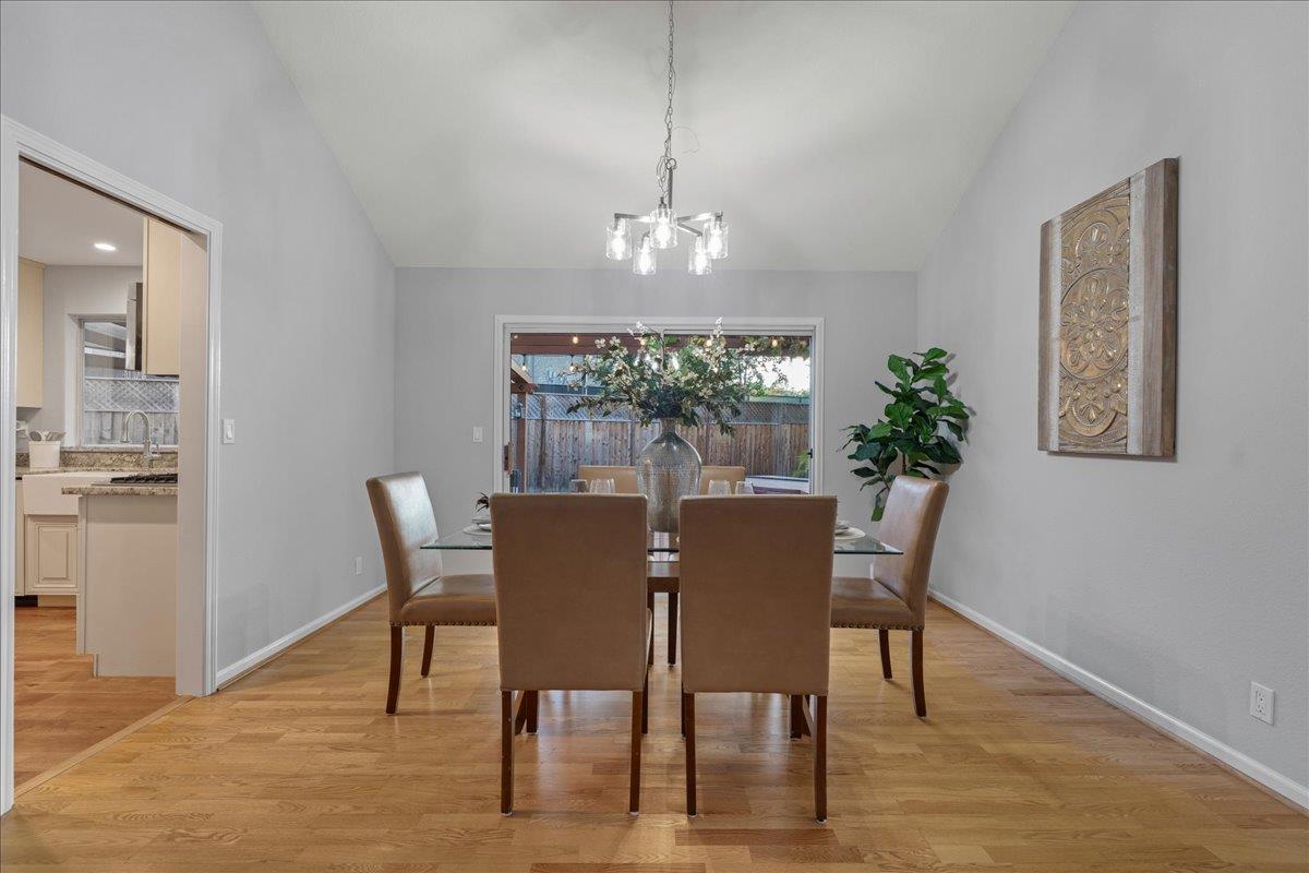 Los Gatos, California, 95032, United States, 4 Bedrooms Bedrooms, ,3 BathroomsBathrooms,Residential,For Sale,1941707