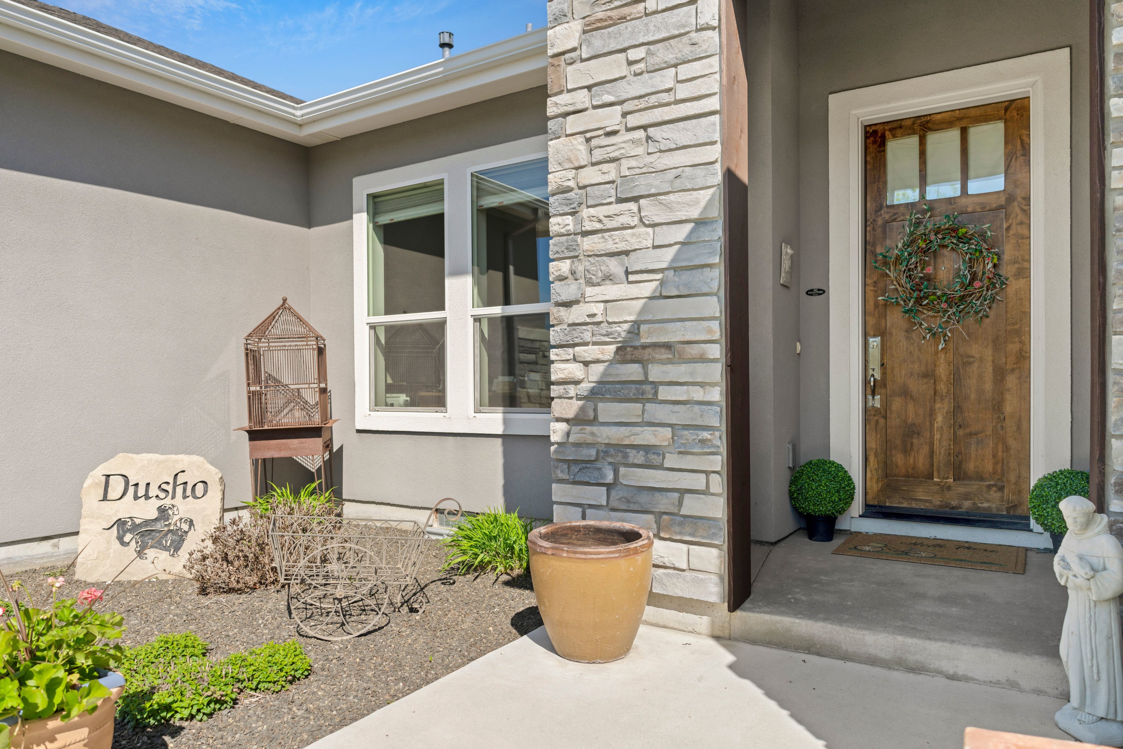  Seclusion, Space & a Certain Kind of Style - Single-Level Living at Its Finest - 物件實景