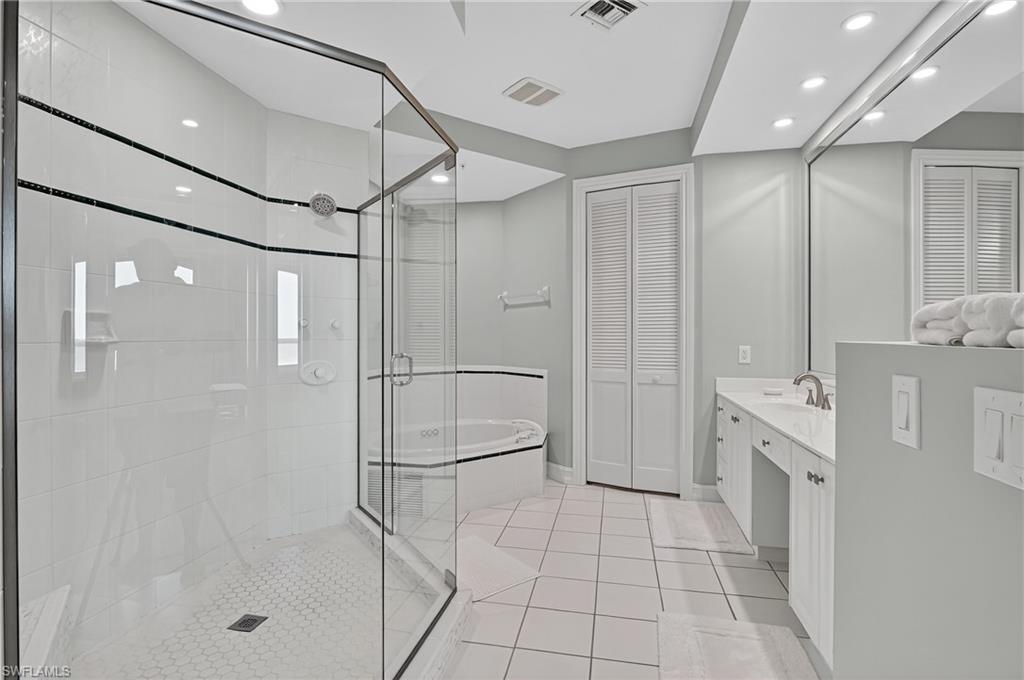 Bonita Springs, Florida, 34134, United States, 3 Bedrooms Bedrooms, ,3 BathroomsBathrooms,Residential,For Sale,1987776