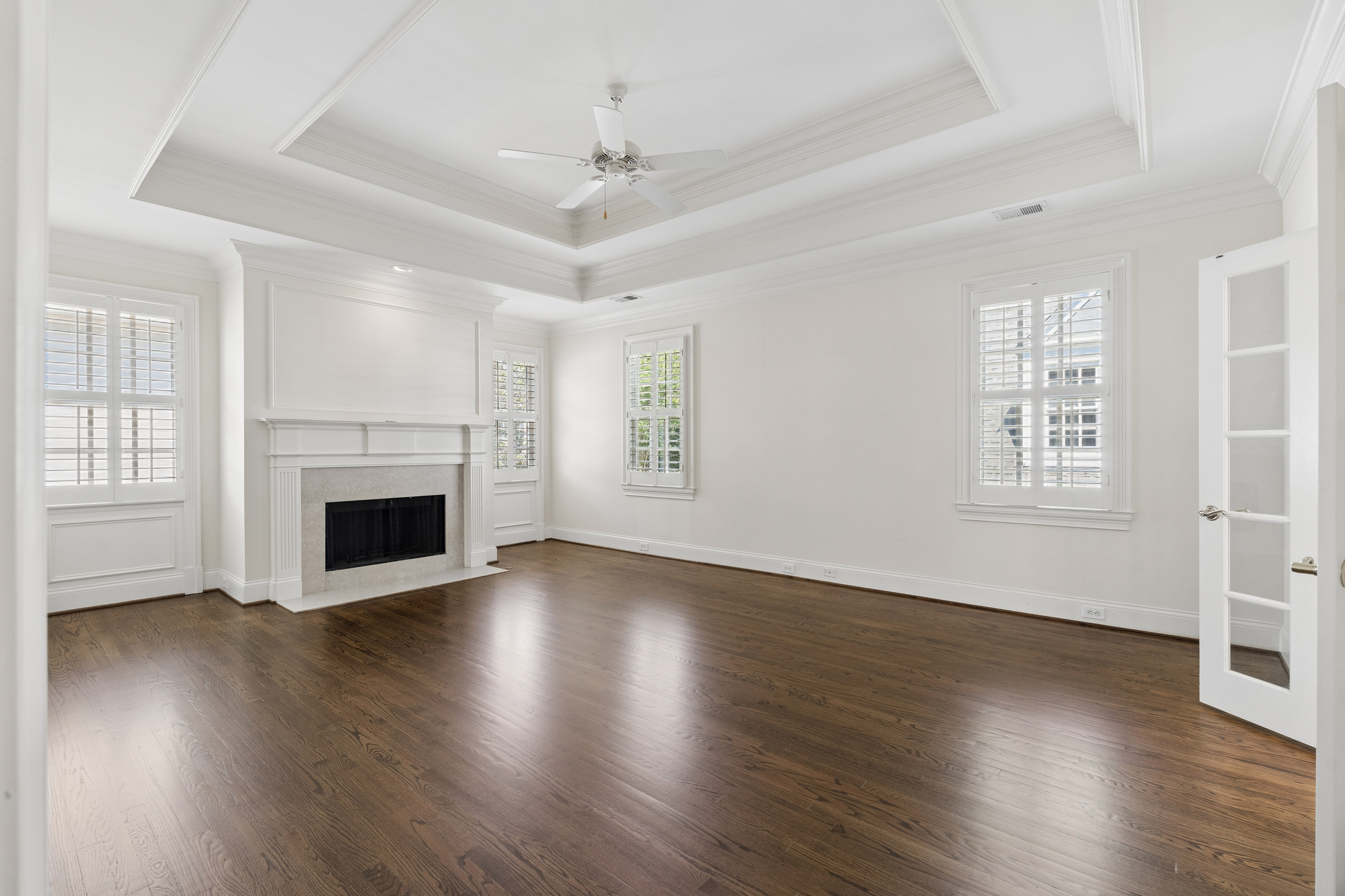  Traditional Cedar Shingle Beauty - 物件實景