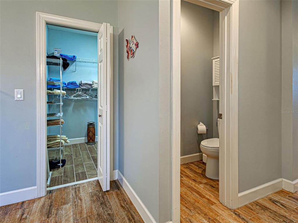 Venice, Florida, 34292, United States, 2 Bedrooms Bedrooms, ,2 BathroomsBathrooms,Residential,For Sale,1982301