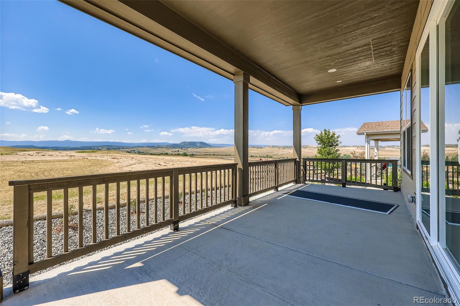 Castle Rock, Colorado, 80104, United States, 3 Bedrooms Bedrooms, ,2 BathroomsBathrooms,Residential,For Sale,1793844