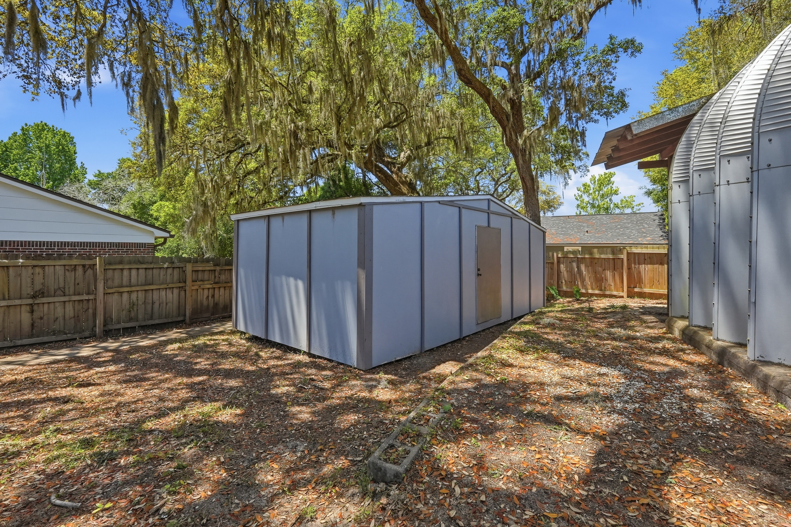  Updated Niceville Home on Double-Lot with Privacy & Endless Potential - 物件實景