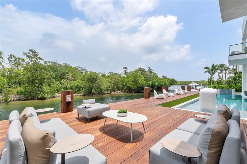 Boca Raton, Florida, 33432, United States, 6 Bedrooms Bedrooms, ,7 BathroomsBathrooms,Residential,For Sale,1955947