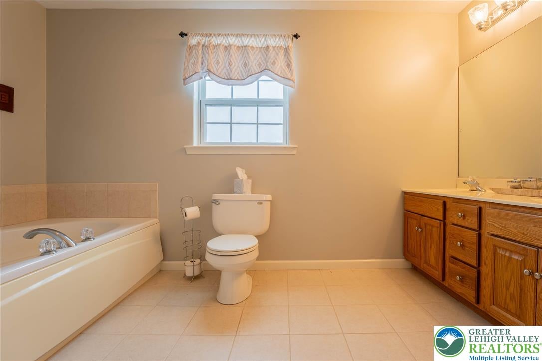 Easton, Pennsylvania, 18040, United States, 4 Bedrooms Bedrooms, ,3 BathroomsBathrooms,Residential,For Sale,2005957