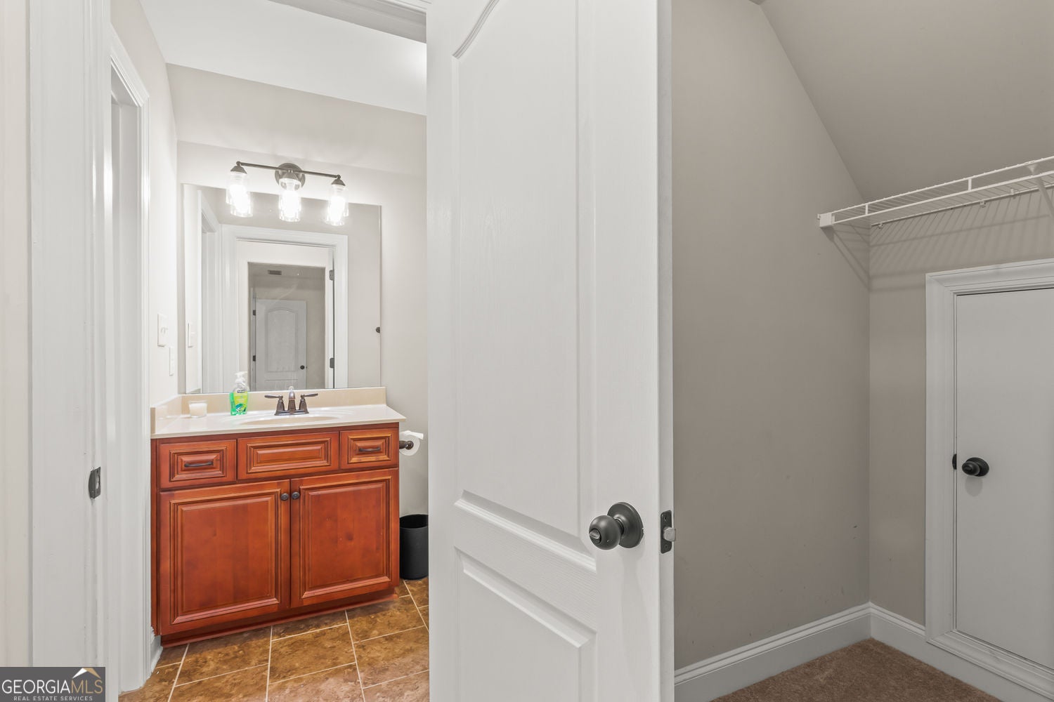 Senoia, Georgia, 30276, United States, 5 Bedrooms Bedrooms, ,4 BathroomsBathrooms,Residential,For Sale,1877866