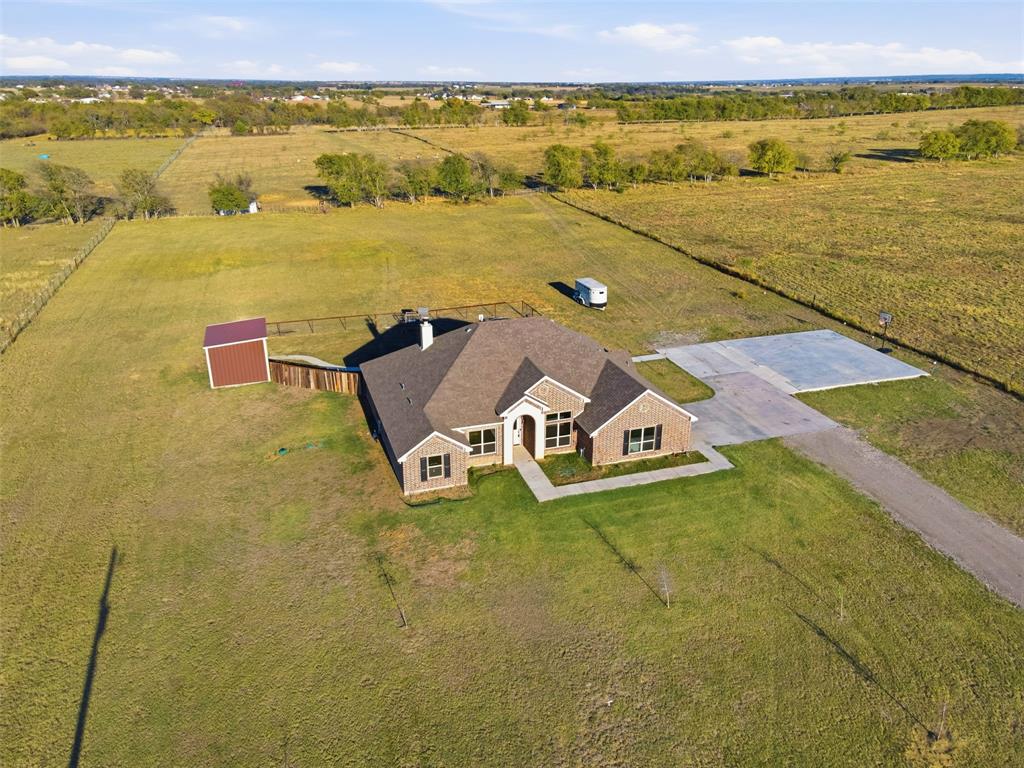 Grandview, Texas, 76050, United States, 4 Bedrooms Bedrooms, ,3 BathroomsBathrooms,Residential,For Sale,1991534