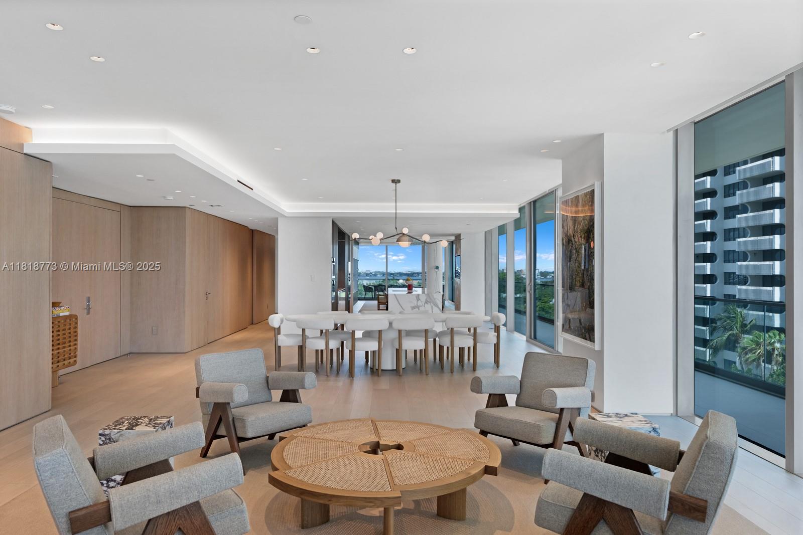 Bal Harbour, Florida, 33154, United States, 4 Bedrooms Bedrooms, ,4 BathroomsBathrooms,Residential,For Sale,1891515