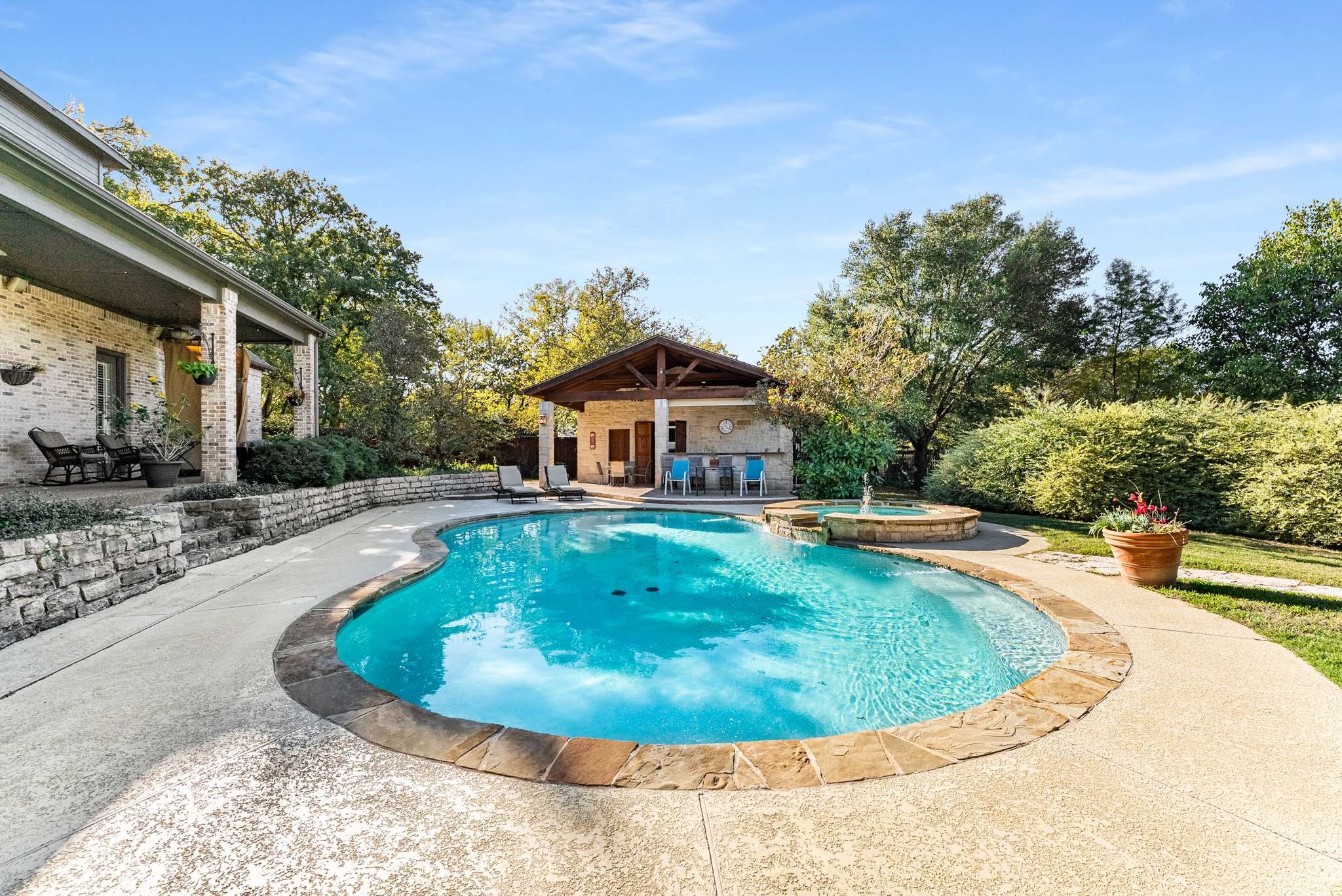 Southlake, Texas, 76092, United States, 5 Bedrooms Bedrooms, ,6 BathroomsBathrooms,Residential,For Sale,1962408