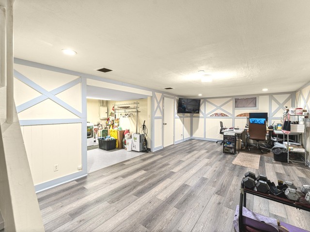 Palos Hills, Illinois, 60465, United States, 4 Bedrooms Bedrooms, ,3 BathroomsBathrooms,Residential,For Sale,1940723