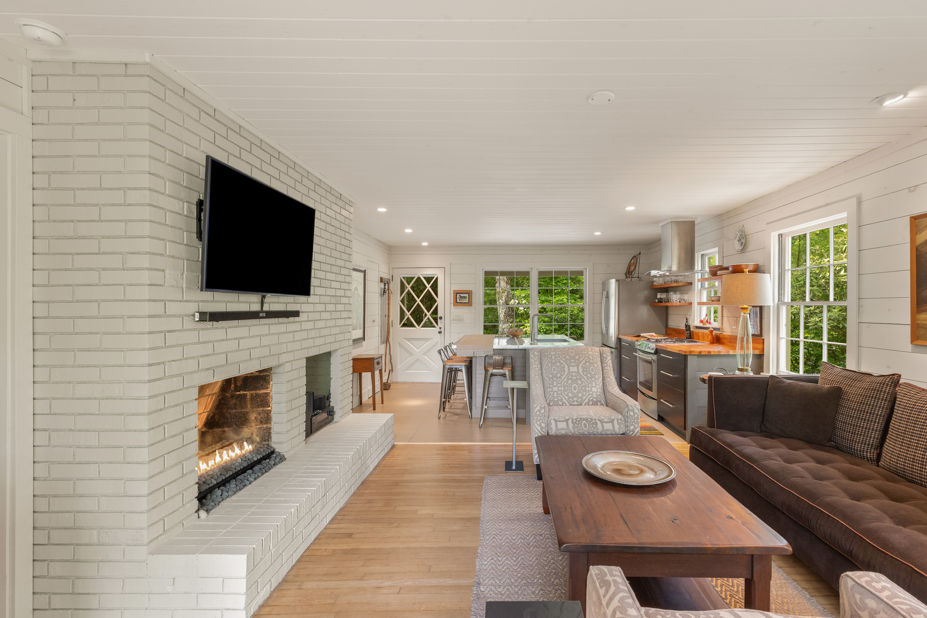  The Fox Estate: A Living Masterpiece of Mountain Modernism - 物件實景
