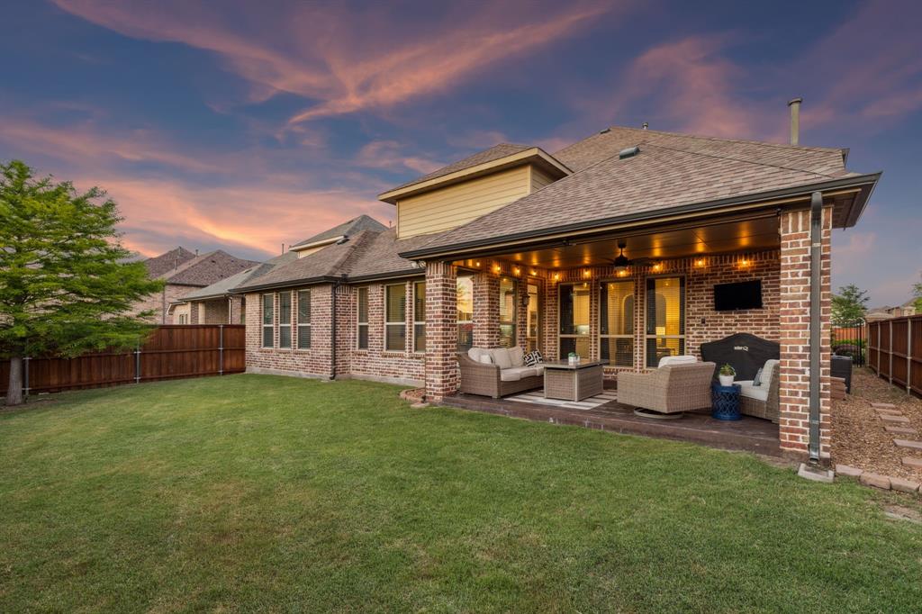 Wylie, Texas, 75098, United States, 5 Bedrooms Bedrooms, ,4 BathroomsBathrooms,Residential,For Sale,1828250