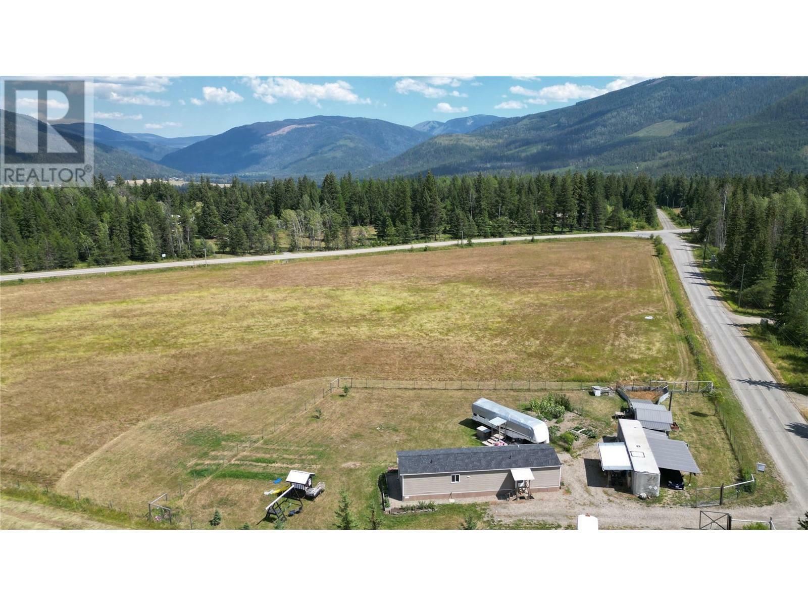 CHERRYVILLE, British Columbia, V0E 2G3, CA, 2 Bedrooms Bedrooms, ,1 BathroomBathrooms,Residential,For Sale,1837133
