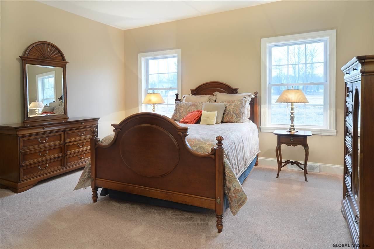 Saratoga Springs, New York, 12866, United States, 3 Bedrooms Bedrooms, ,2 BathroomsBathrooms,Residential,For Sale,1986348