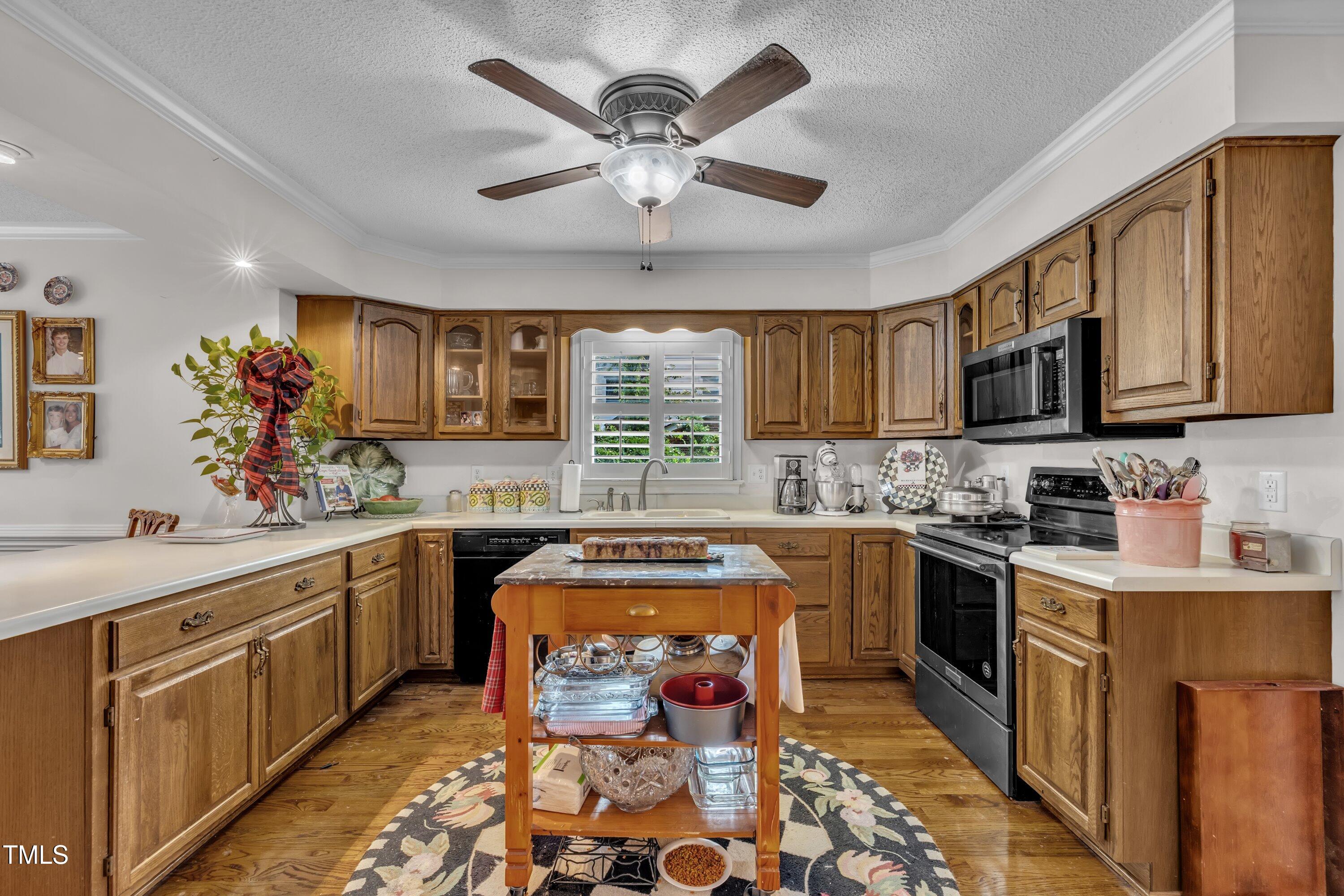 Smithfield, North Carolina, 27577, United States, 5 Bedrooms Bedrooms, ,4 BathroomsBathrooms,Residential,For Sale,1911718